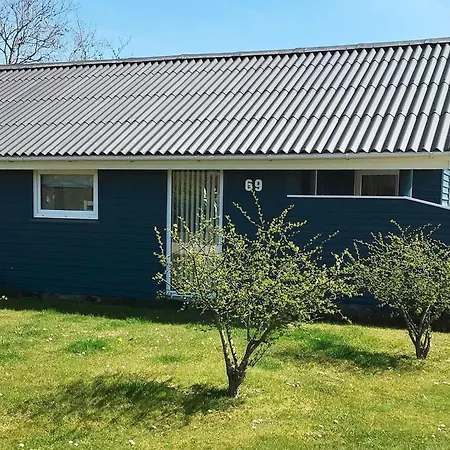 4 Person In Feriehus Hemmet